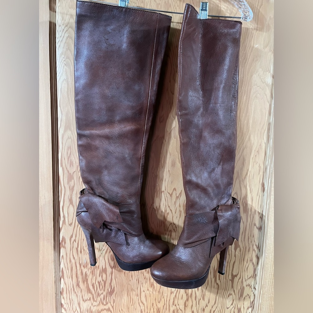 Report Signature Chocolate Heeled Boots